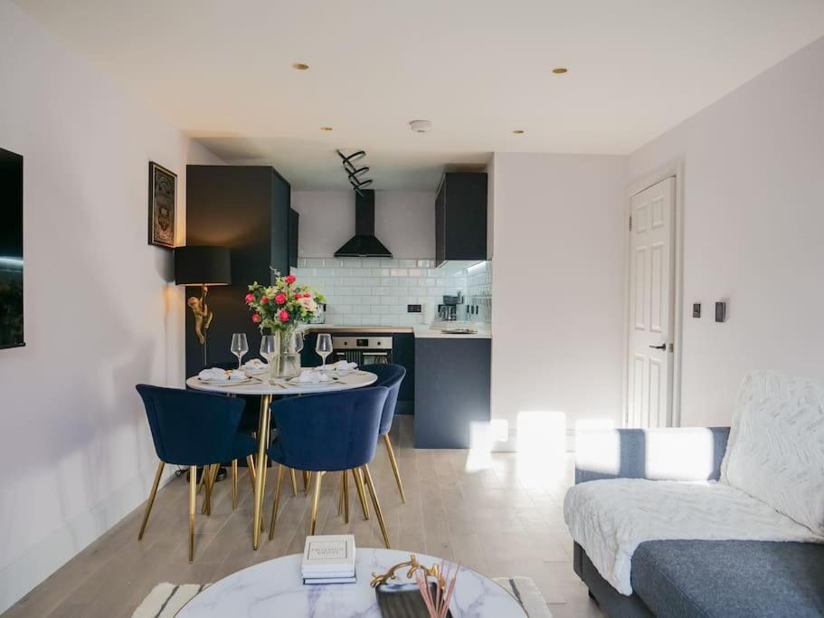 Stylish Retreat For Your Short Getaway Londyn Zewnętrze zdjęcie